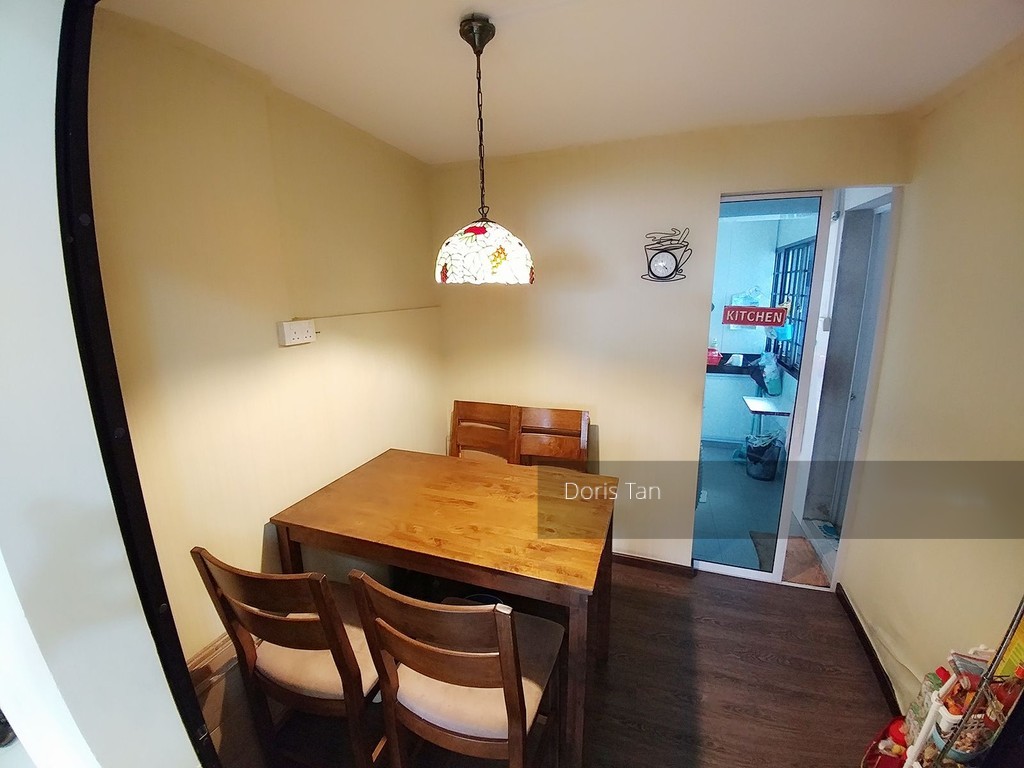 Blk 226 Jurong East Street 21 (Jurong East), HDB 5 Rooms #137039072